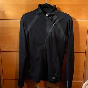 New Balance Women's Utility Jacket in Black